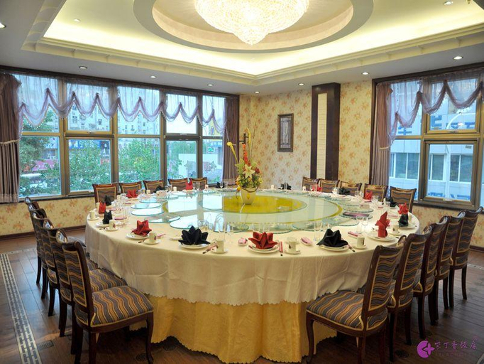 Food & Drinks 4, Qingdao Lilac Hotel, Qingdao