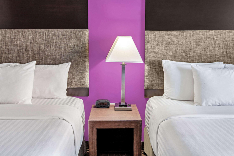 Bedroom 3, Chn Hotel Monterrey Centro, Trademark Collection B, Monterrey