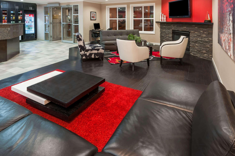 Public Area 2, Ramada by Wyndham Sherwood Park, Division No. 11