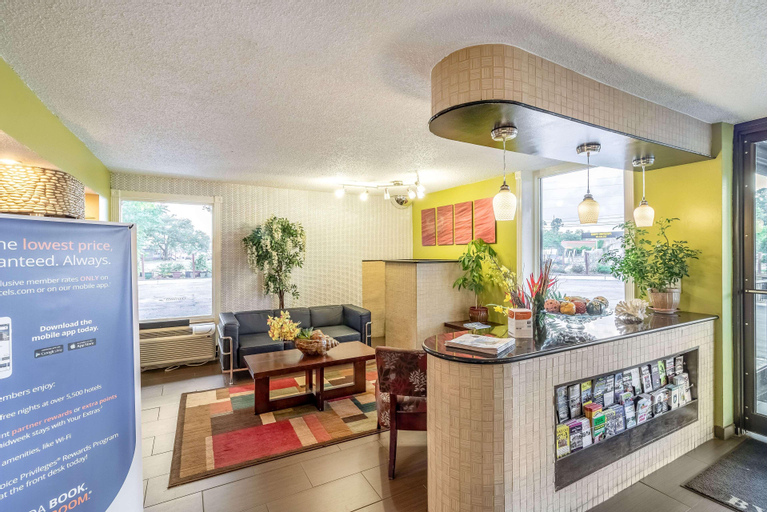 Food & Drinks 5, Baymont By Wyndham Wilmington, New Hanover
