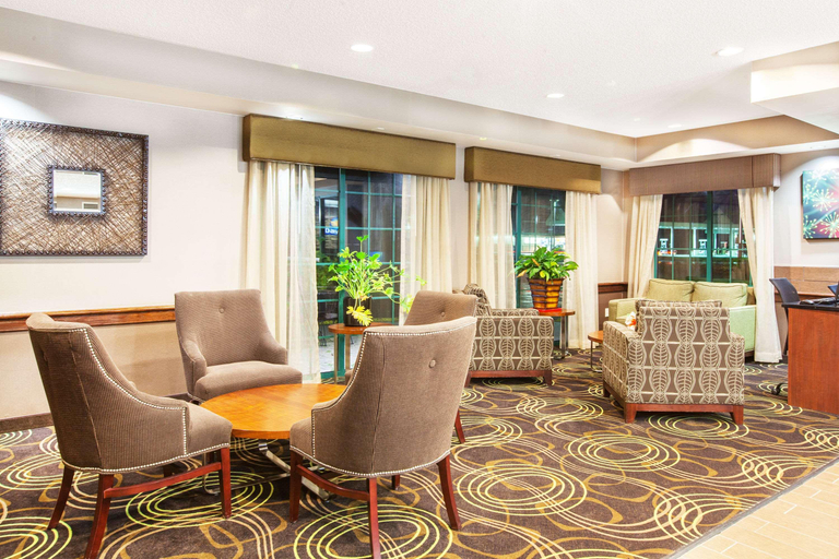 Public Area 2, Quality Inn Brewerton - Syracuse Oneida Lake Area, Onondaga