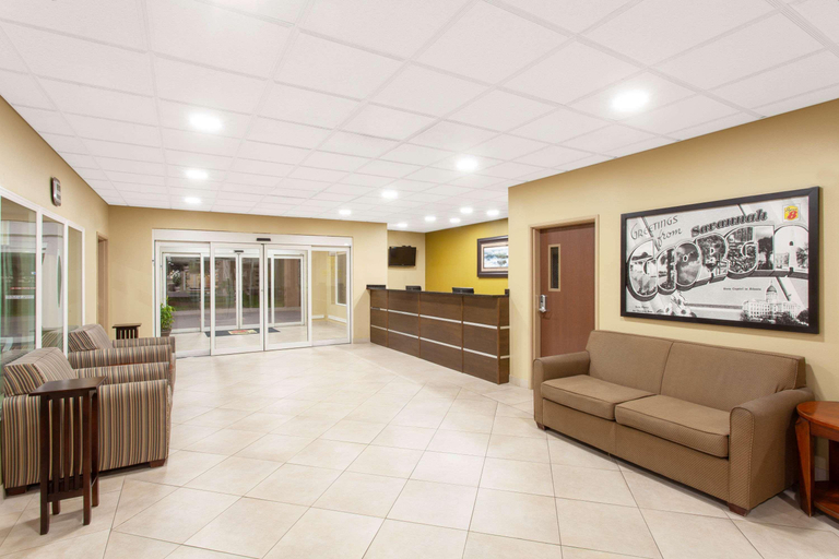 Public Area 2, Spark by Hilton Savannah South I-95, Chatham