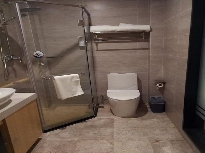 Bathroom 4, 7 Days Premium Dalian Xinghai Plaza Xi'an Road Metro Station, Dalian