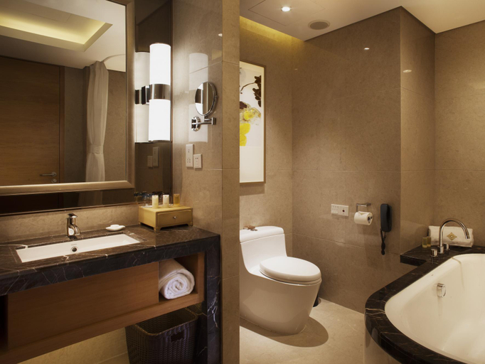 Bathroom, Jinling Grand Hotel, Suzhou