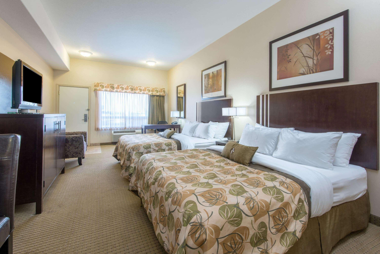 Bedroom 3, Canalta Wainwright, Division No. 7