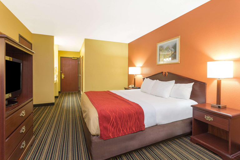 Bedroom 4, Baymont by Wyndham Cordele, Crisp