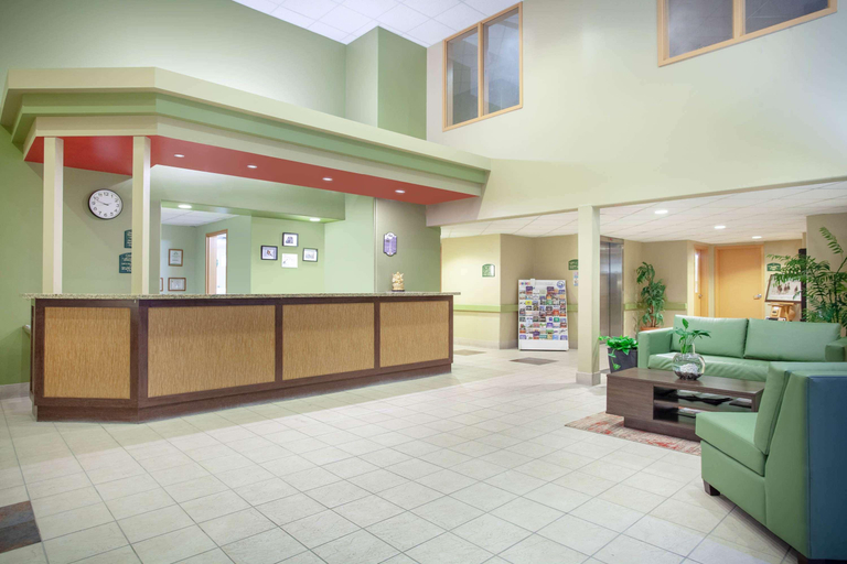 Public Area 2, Super 8 by Wyndham Midland, Simcoe