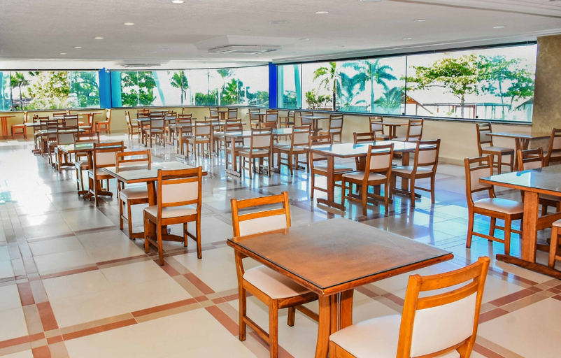 Food & Drinks 5, Sueds Plaza, Porto Seguro