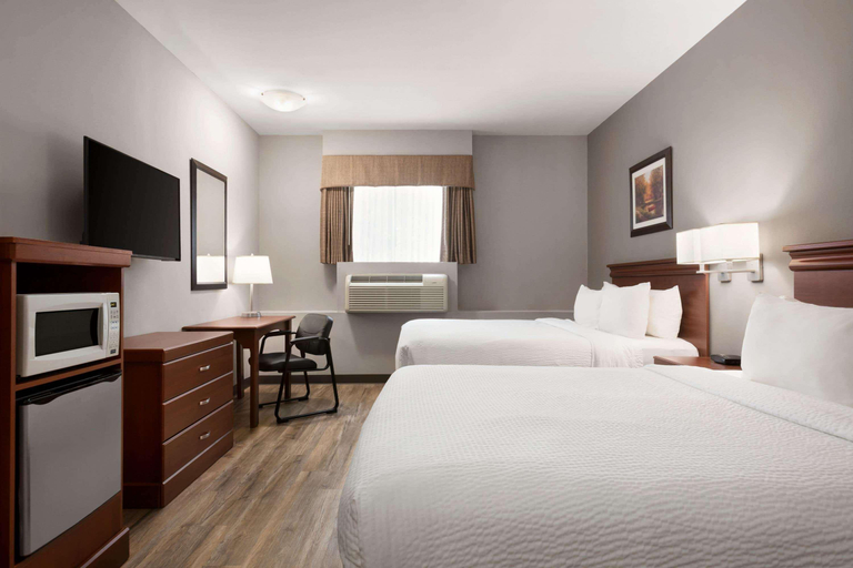 Bedroom 3, Wyndham Hamilton, Hamilton
