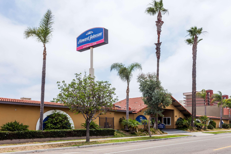 Howard Johnson by Wyndham National City/San Diego South, San Diego
