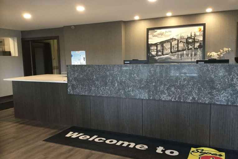 Public Area 2, Super 8 by Wyndham Lethbridge, Division No. 2