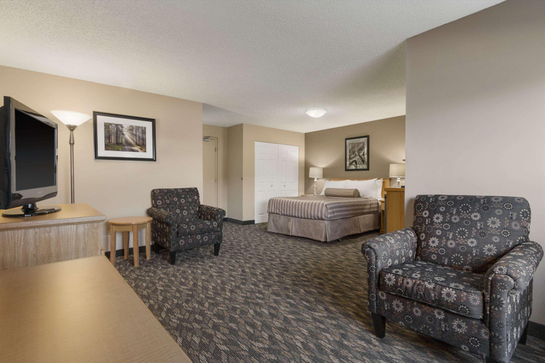 Bedroom 5, Best Western Prince George Downtown, Fraser-Fort George