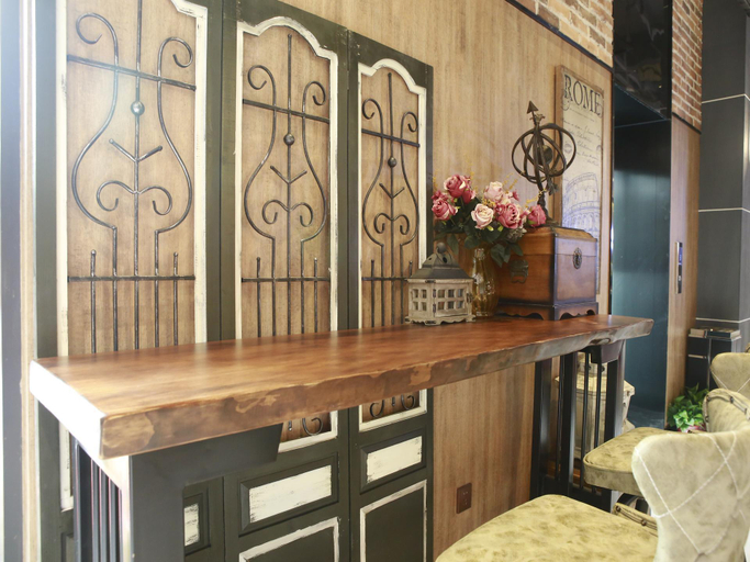 Public Area 5, James Joyce Coffetel Zhengzhou Aquarium Chenyan Flower, Zhengzhou