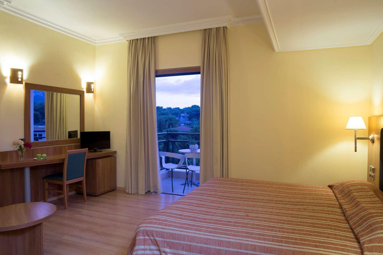 Bedroom 3, Ramada Attica Riviera, Attica
