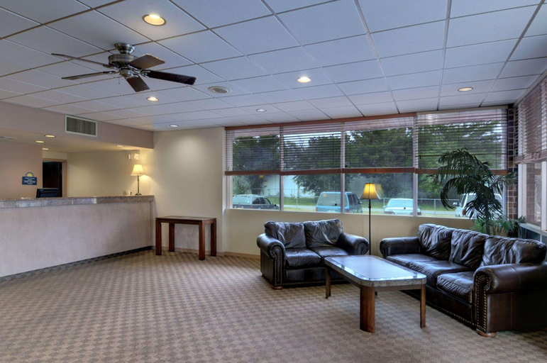Public Area 2, Rodeway Inn, Marion