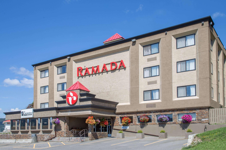 Exterior & Views 2, Ramada by Wyndham Williams Lake, Cariboo