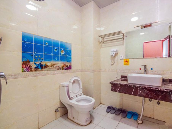 Bathroom 4, Mount Emei Moon Bay Hotel, Leshan