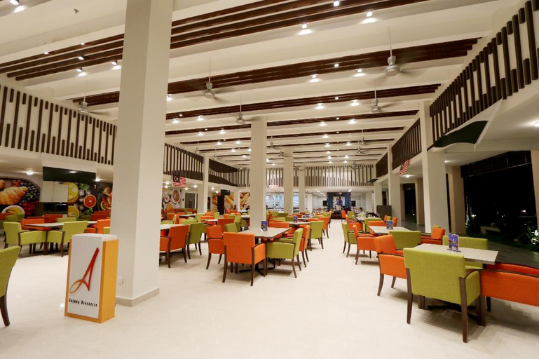 Public Area 2, Lanjut Beach & Golf Resort, Rompin