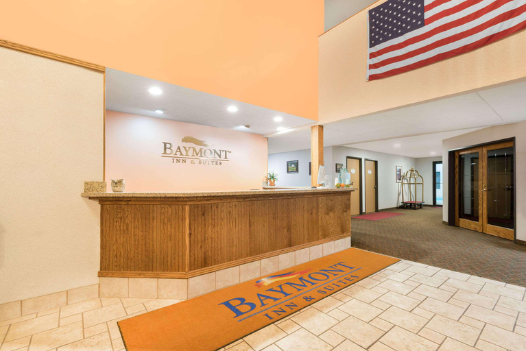 Public Area 3, Baymont by Wyndham Hot Springs, Fall River
