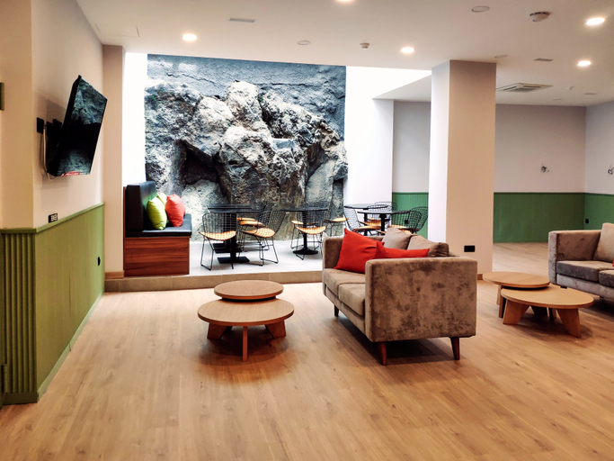 Public Area 2, DWO Nopal, Santa Cruz de Tenerife
