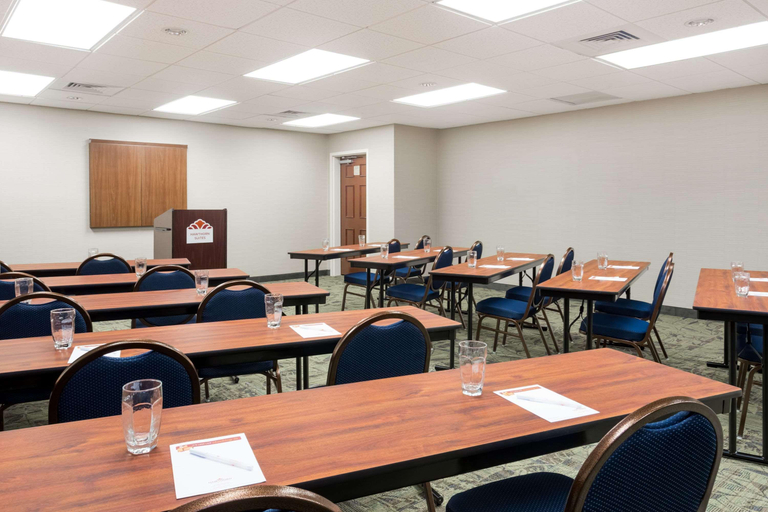 Food & Drinks 5, Hawthorn Suites By Wyndham Naples, Collier