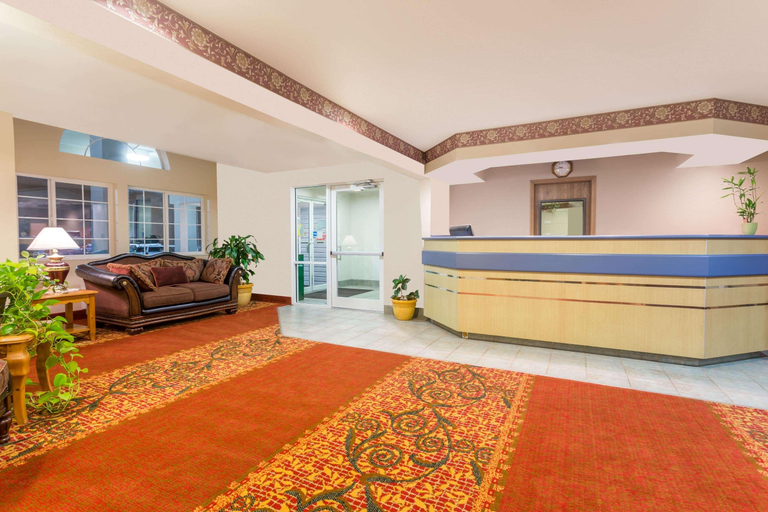 Public Area 3, Microtel Inn & Suites By Wyndham Brush, Morgan