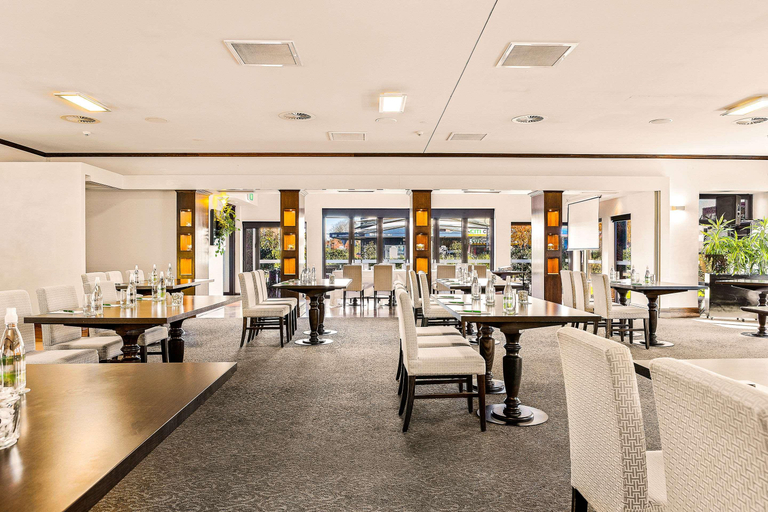 Food & Drinks 4, Hotel Elms Christchurch, an Ascend Collection Hotel, Christchurch