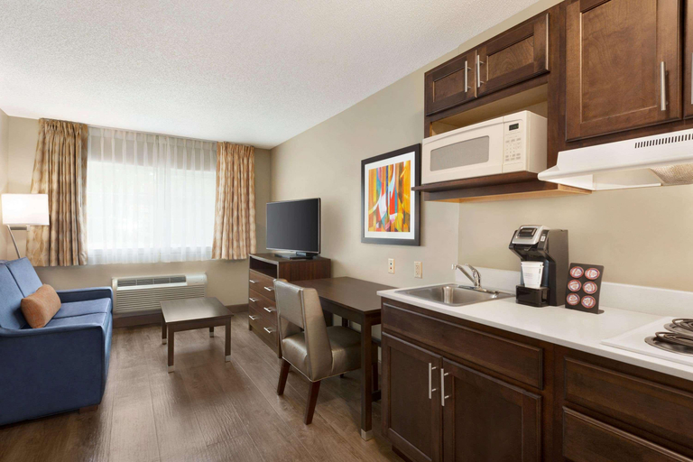 Bedroom 3, Hawthorn Suites by Wyndham Columbus Fort Benning, Muscogee