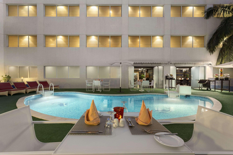 Public Area 4, Ramada by Wyndham Qurum Beach, Muttrah