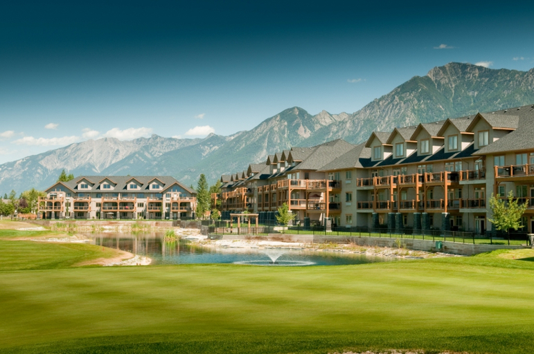 Sport & Beauty 2, Bighorn Meadows Resort, East Kootenay