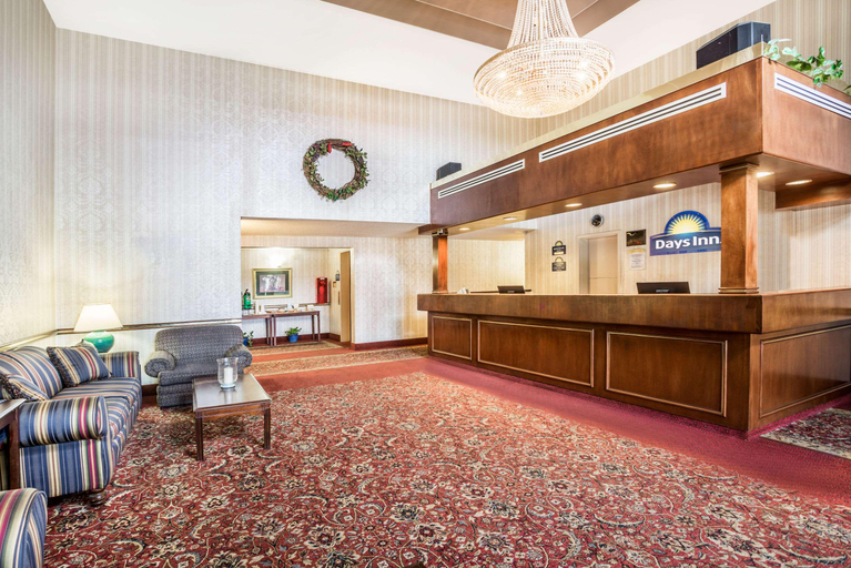 Public Area 2, Days Inn by Wyndham Westminster, Carroll