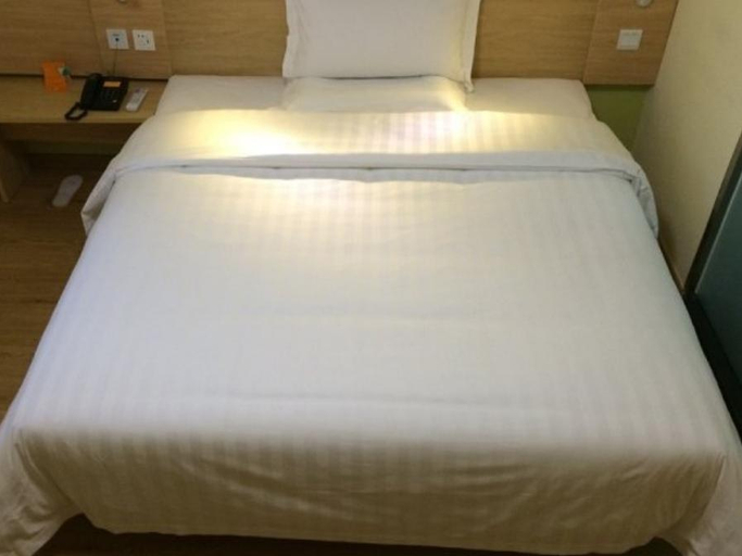 Bedroom 3, 7 Days Inn Urumqi Guangming Road Beimen Metro Station, Ürümqi