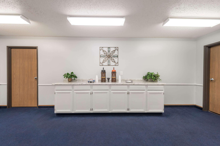 Public Area 2, Best Western North Side Inn, Wichita