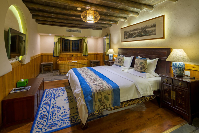 Bedroom 3, Yangshuo Ancient Garden Boutique Hotel, Guilin