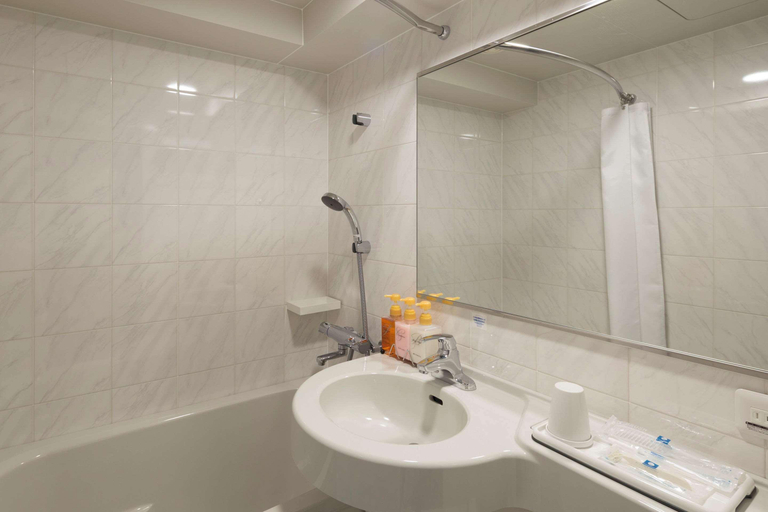 Bathroom 5, Comfort Hotel Sakai, Sakai