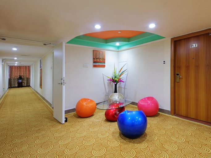 Exterior & Views, Ln White House Hotel, Guangzhou