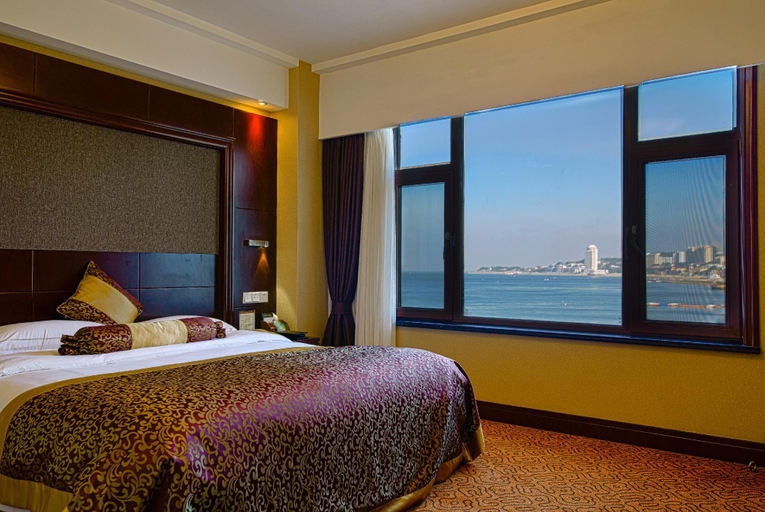 Bedroom, Yantai Golden Gulf Hotel, Yantai