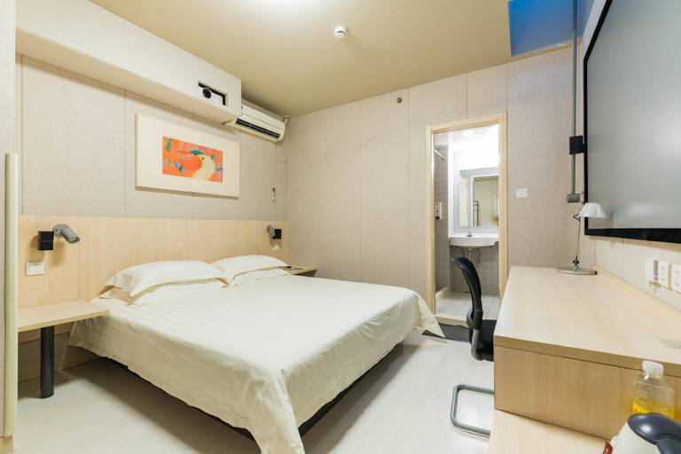 Bedroom 3, Jinjiang Inn Caoan Road, Shanghai