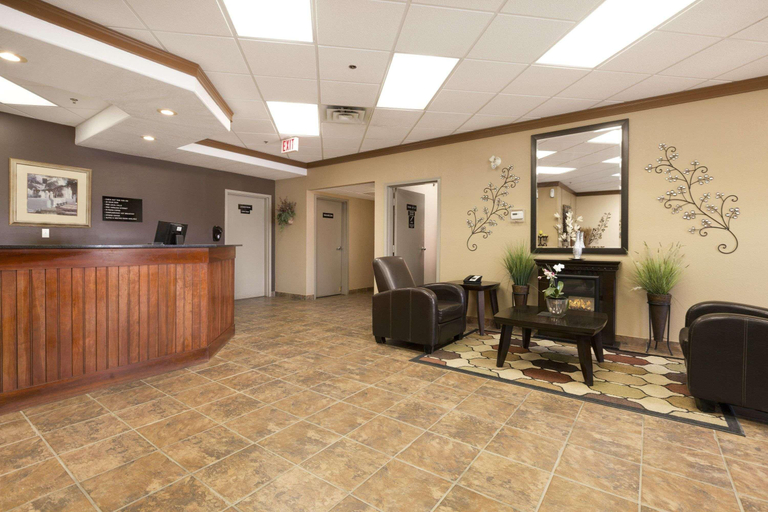 Public Area 3, Super 8 by Wyndham Drayton Valley, Division No. 11