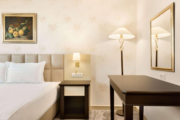Bathroom 5, Wyndham Tashkent, Tashkent City