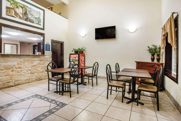 Public Area 2, Days Inn by Wyndham Aberdeen, Harford