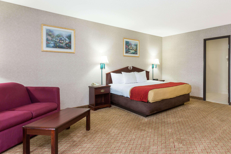 Bedroom 4, Baymont by Wyndham Cordele, Crisp