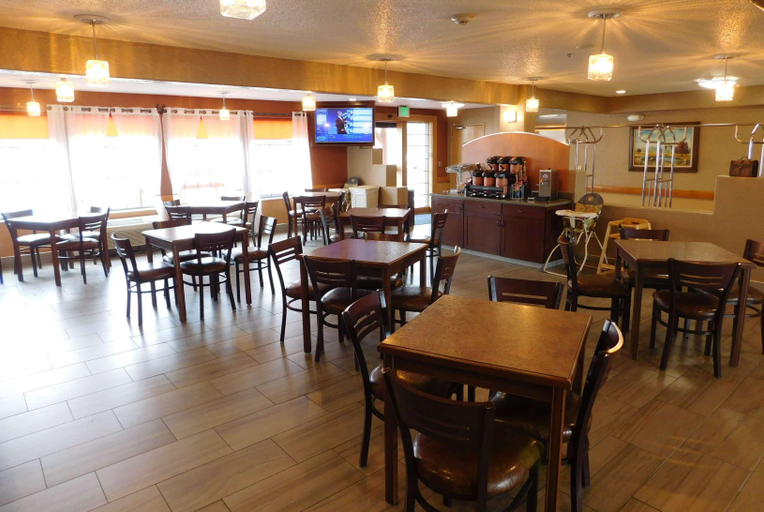Food & Drinks 3, Comfort Inn & Suites Ogallala, Keith
