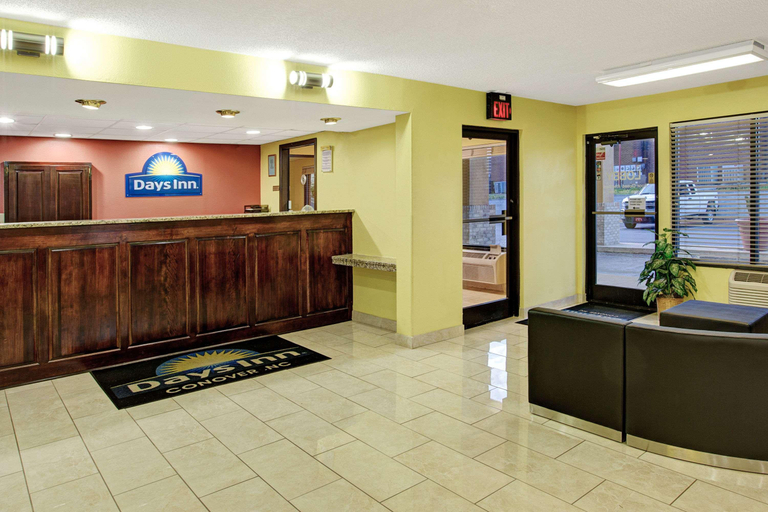 Public Area, Days Inn by Wyndham Conover-Hickory, Catawba