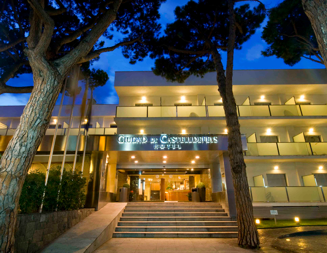 Exterior & Views 2, Hotel Ciudad de Castelldefels, Barcelona