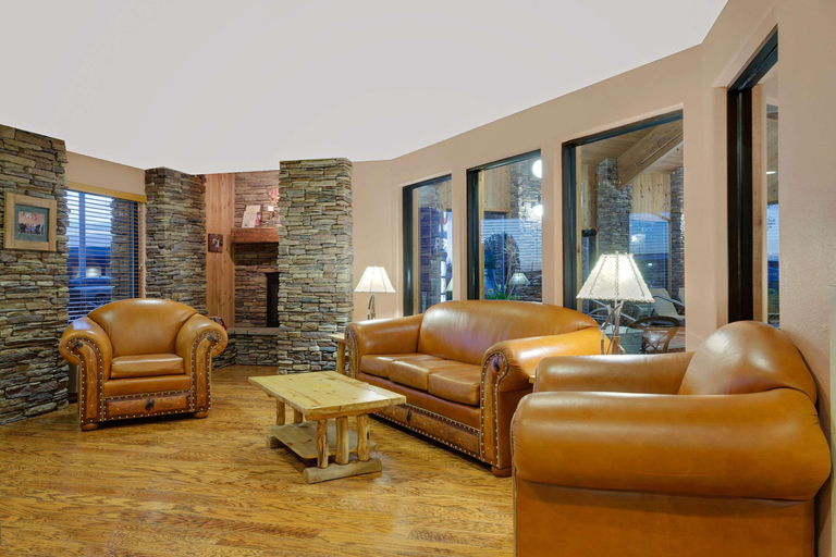 Public Area, Baymont by Wyndham Pinedale, Sublette