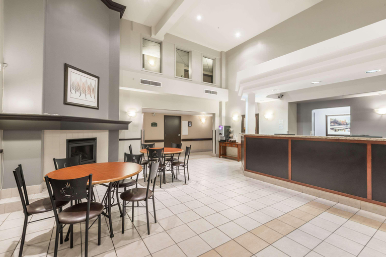 Public Area 2, Super 8 by Wyndham Sainte Agathe Des Monts, Les Laurentides