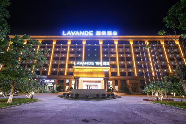 Exterior & Views 2, Lavande Hotel Dongguan Changan Fu Lake, Dongguan