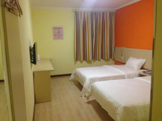 Bedroom 3, 7Days Inn Changsha Kaifu Temple Metro Station, Changsha