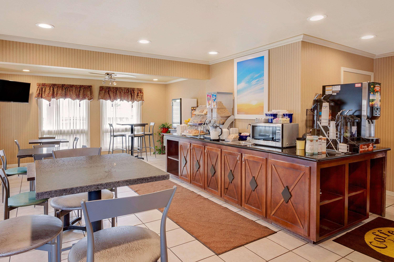 Others, Days Inn & Suites by Wyndham Arcata, Humboldt